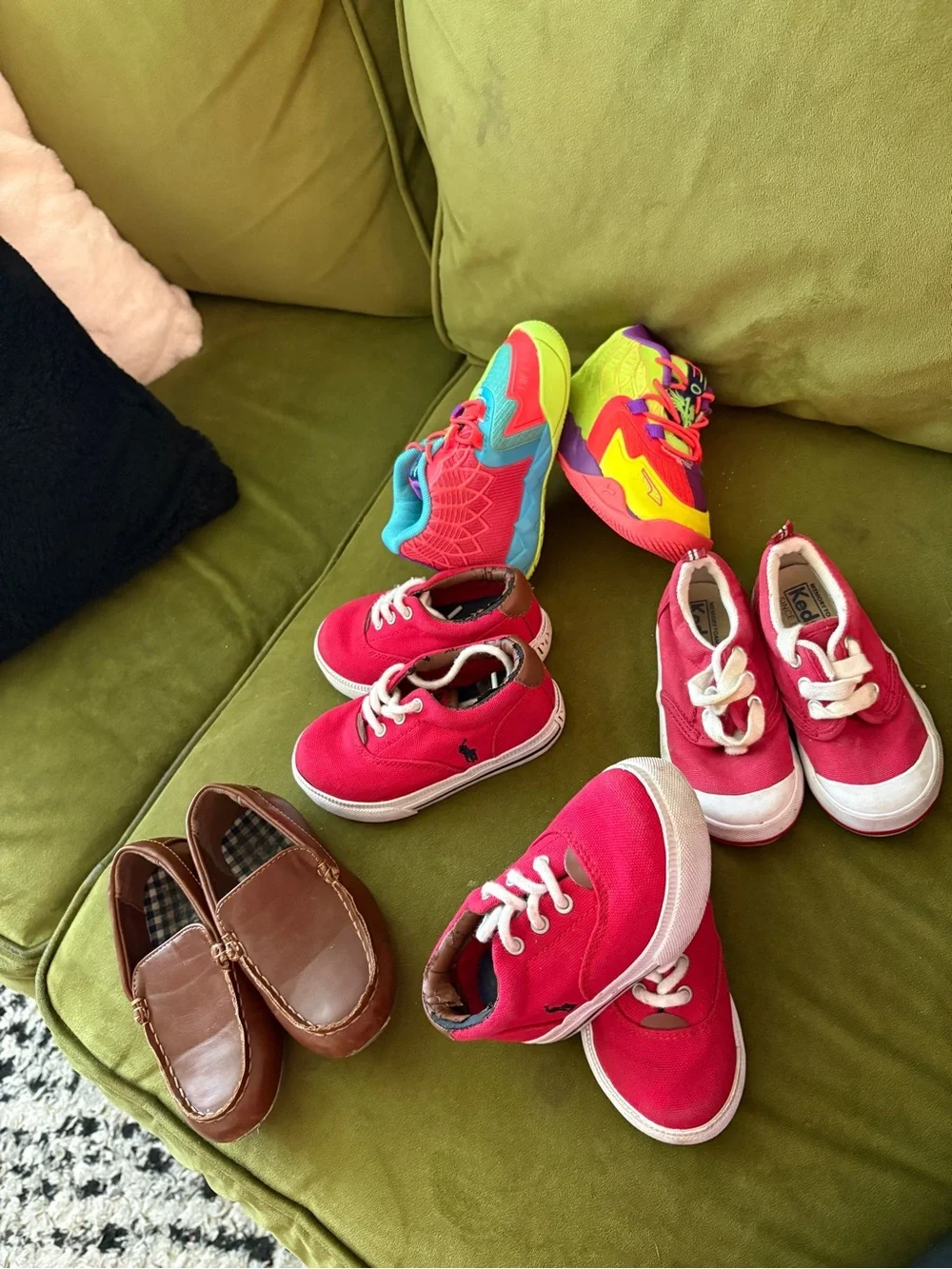 Lot of Kids Shoes in Red, multicolor , Brown